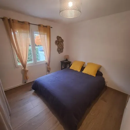 Maison Renovee Avec Jardin 2 2 Sdb Proche Centre 135m *