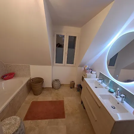 Villa Maison Renovee Avec Jardin 2 2 Sdb Proche Centre 135m Le Mans