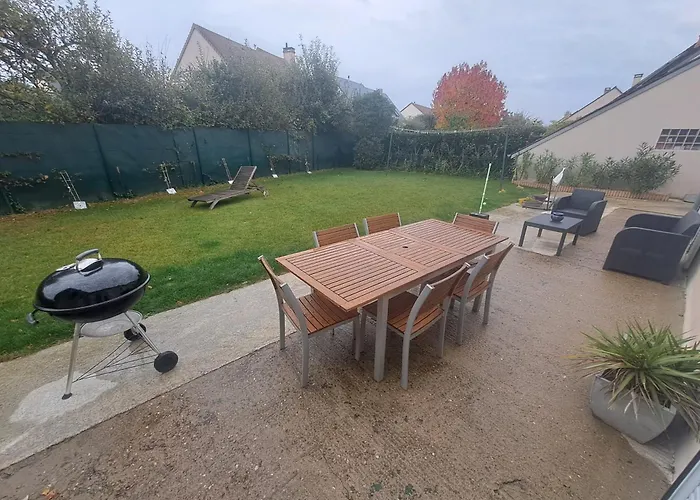Villa Maison Renovee Avec Jardin 2 2 Sdb Proche Centre 135m