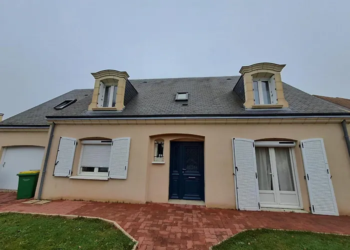 Villa Maison Renovee Avec Jardin 2 2 Sdb Proche Centre 135m Le Mans